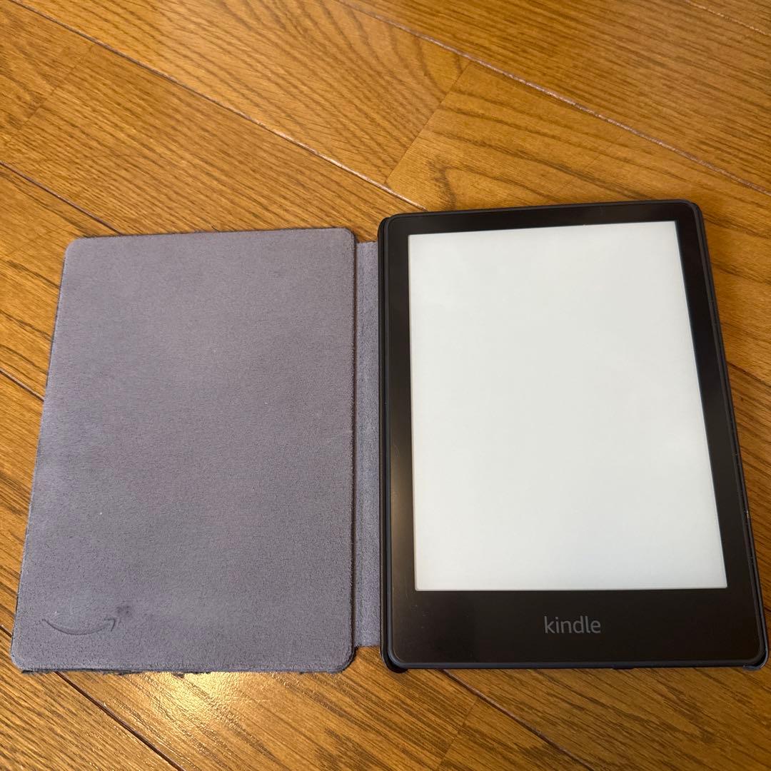 Kindle 第11世代 (8GB) 6.8インチ広告なし、カバー付