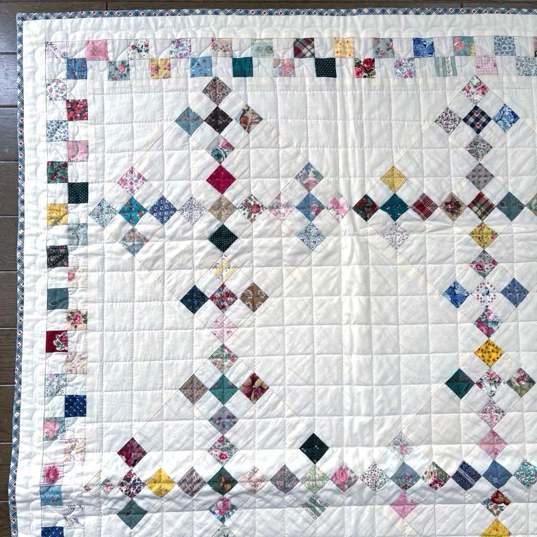 ハンドメイドタペストリー　ベビーキルト パッチワーク