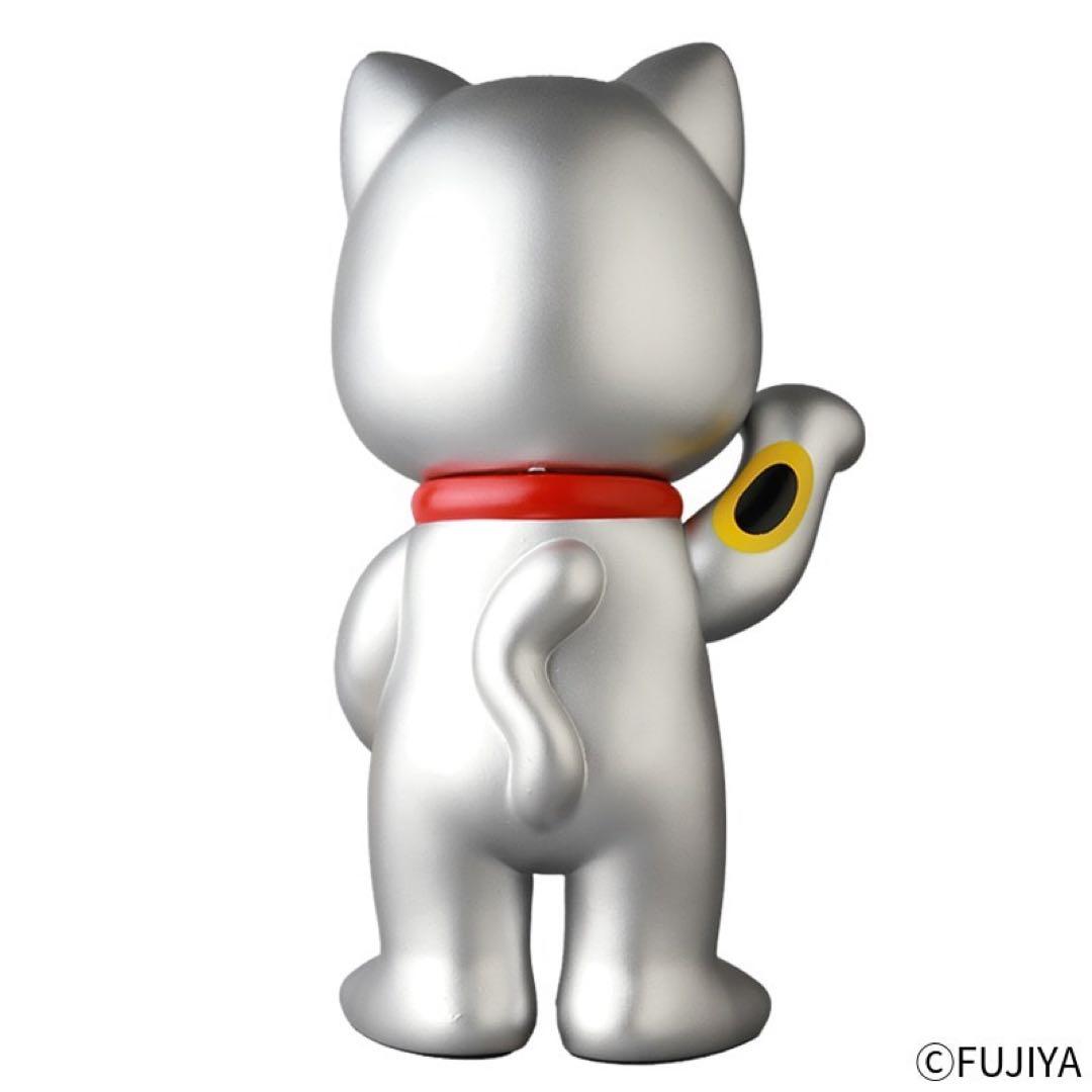 不二家ソフビコレクション　招き猫ペコちゃん （銀塗装）ソフビ　フィギュア