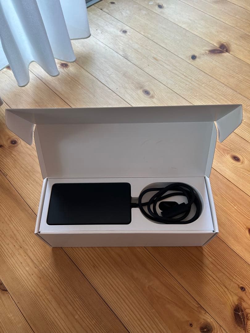 【美品】Microsoft Surface Dock 2