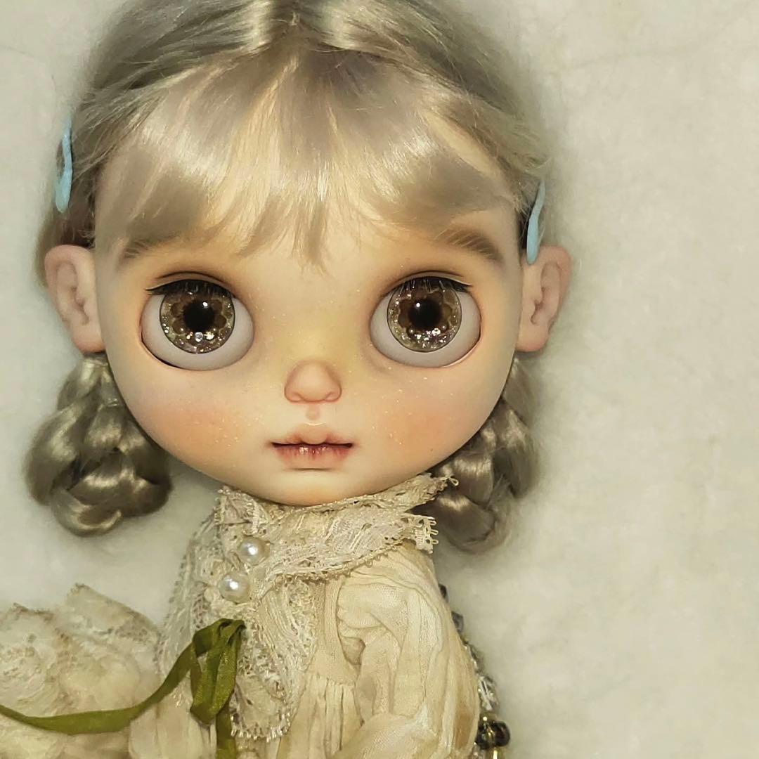 カスタムブライス 人形 海外作家様 シンプル おとなしい ドール フルセット
