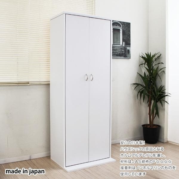 《新品・送料無料》DVDで最大４００収納可能ＤＶＤ・ＣＤ・コミック書棚