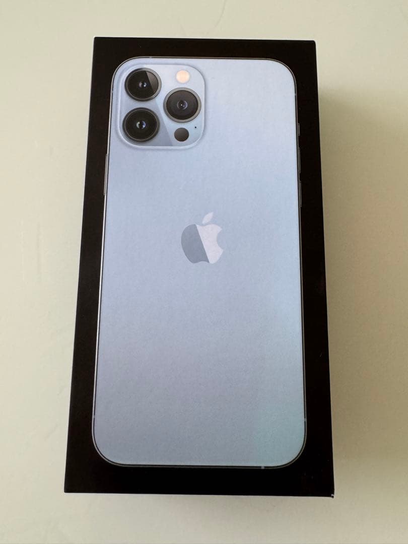 Apple iPhone 13 Pro Max 本体 256gb