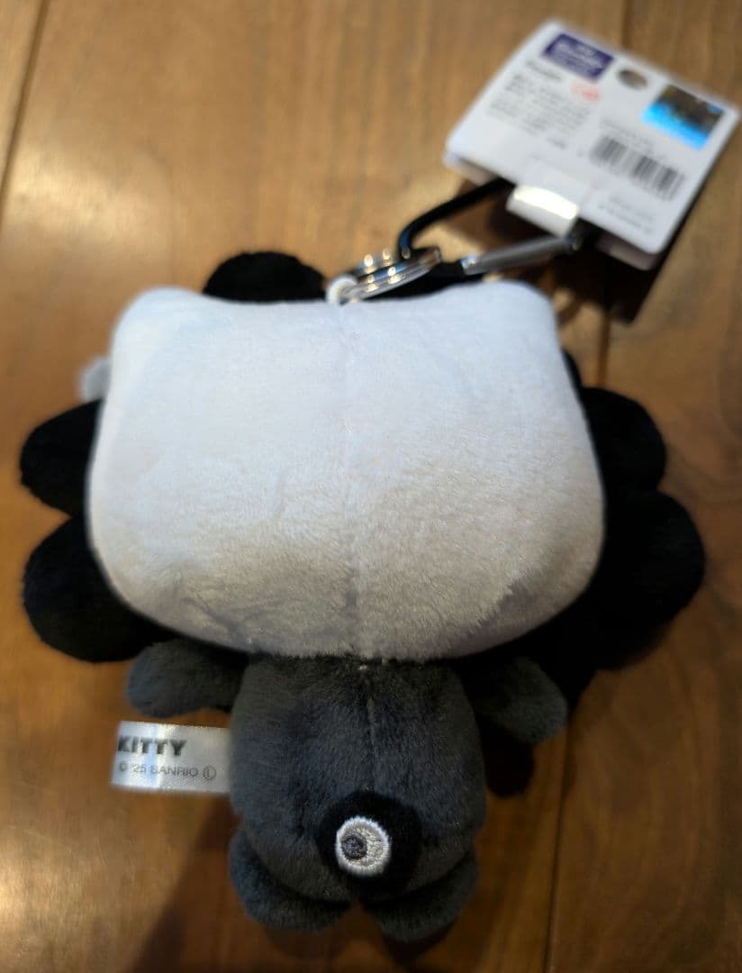 ハローキティ　EXPO2025 ミャクミャク なりきりぬいぐるみBC（ブラック）