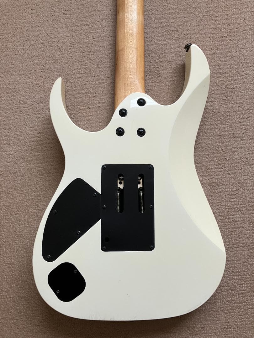 IBANEZ RGR-520D Seymour Duncan２発搭載 !!