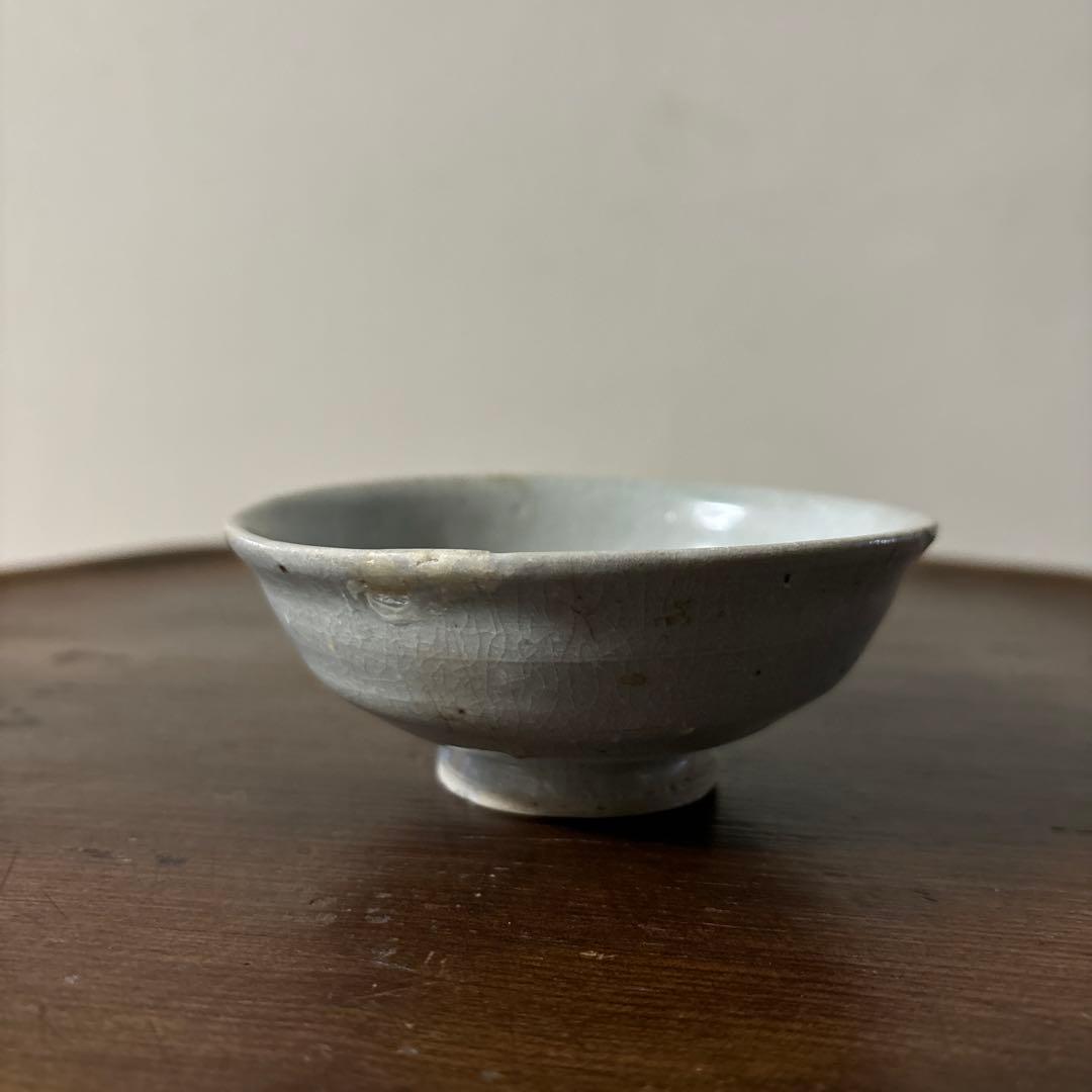 李朝盃　小鉢　白磁　堅手　小服茶碗　韓国アンティーク　古道具　古民芸　古陶磁