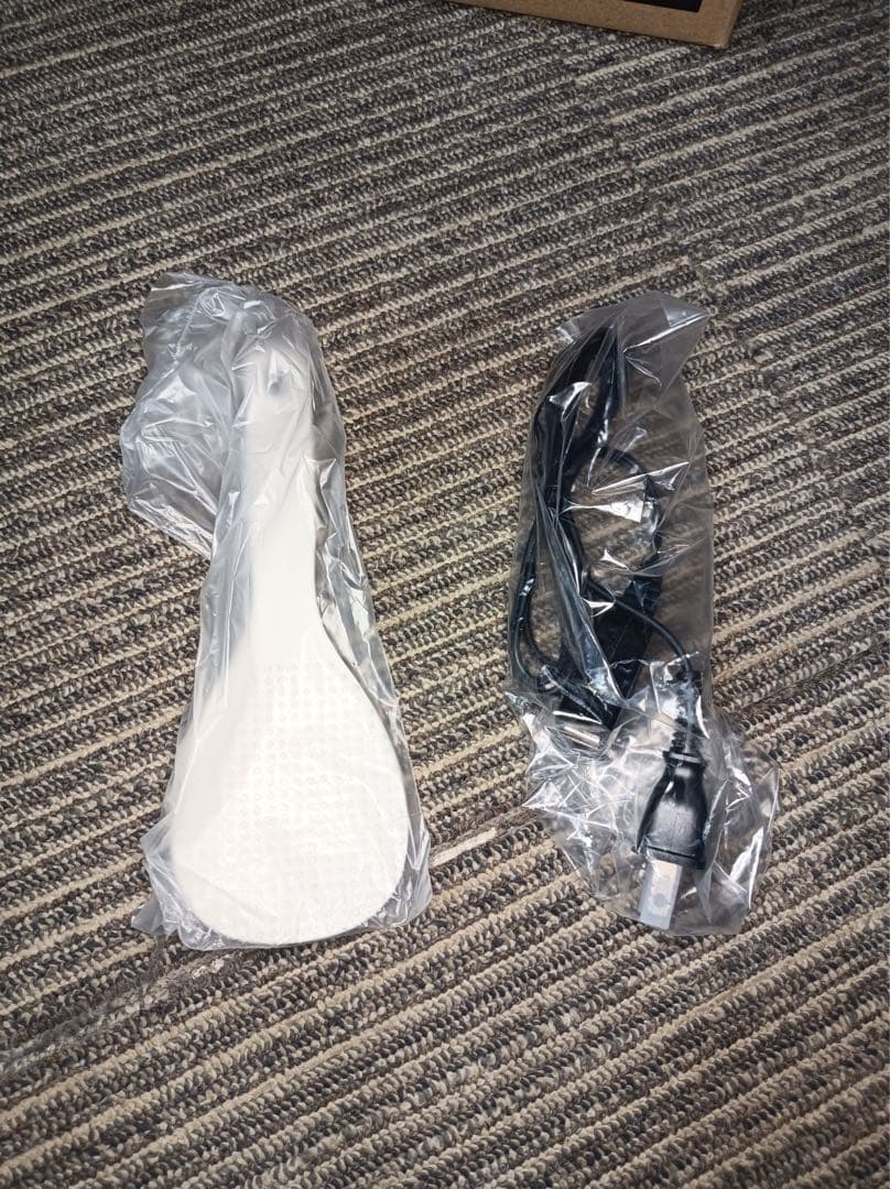 F1975【未使用品】アイリスオーヤマ　2021年製　ジャー炊飯器　3合炊き