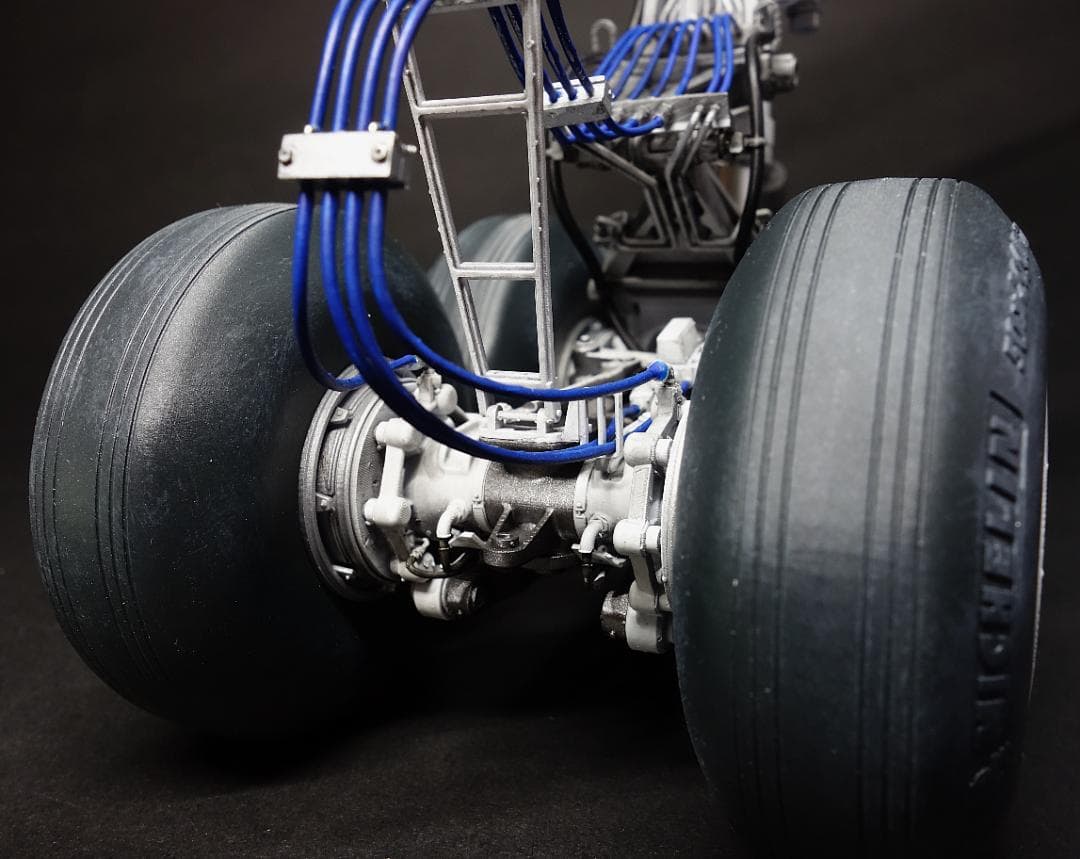 ボーイング777-300ER　主脚モデル完成品