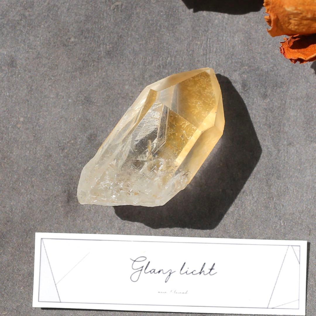 希少！貫入水晶 ゴールデンヒーラー クォーツ 原石 水晶 鉱物 希少石 天然石