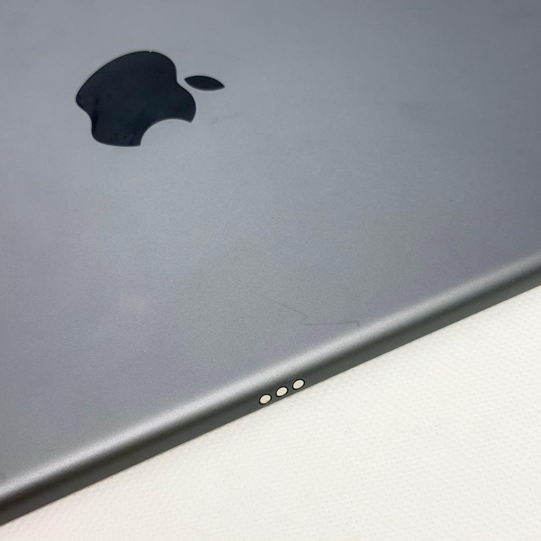 【美品】iPad 第7世代 32GB Wi-Fiモデル スペースグレイ