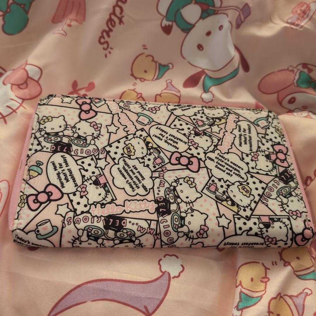 Hello Kitty ハンドバッグと財布セット
