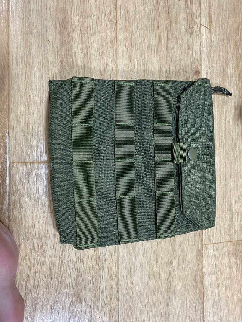 実物Warrior Assault プレートキャリア オリーブドラブ　ポーチ付属