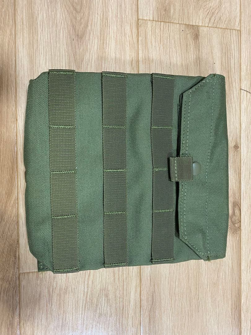 実物Warrior Assault プレートキャリア オリーブドラブ　ポーチ付属