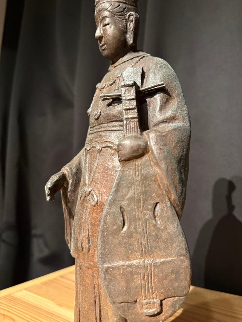 弁財天像 高さ約38cm 金属製 琵琶 七福神 桐箱付 古美術風(一部修復歴有)