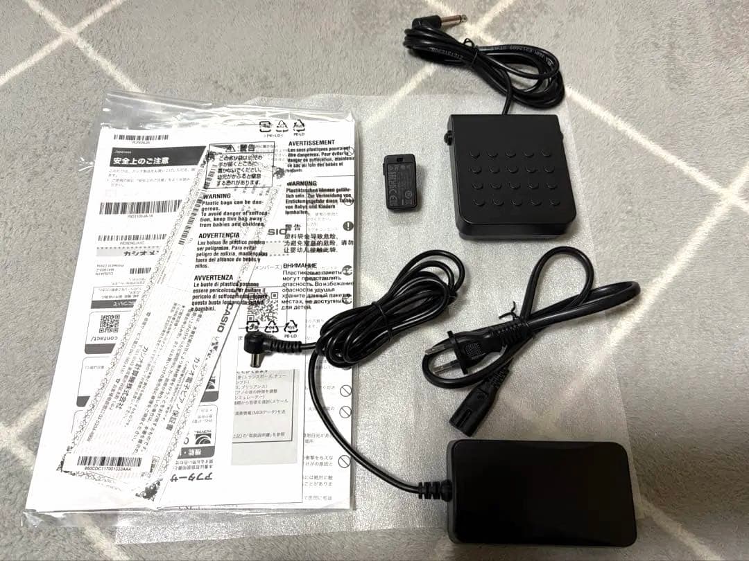 CASIO PX-S1100 電子ピアノ Privia 赤 2021年製