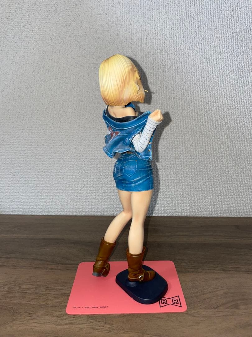 ドラゴンボール　人造人間18号フィギュア　リペイント