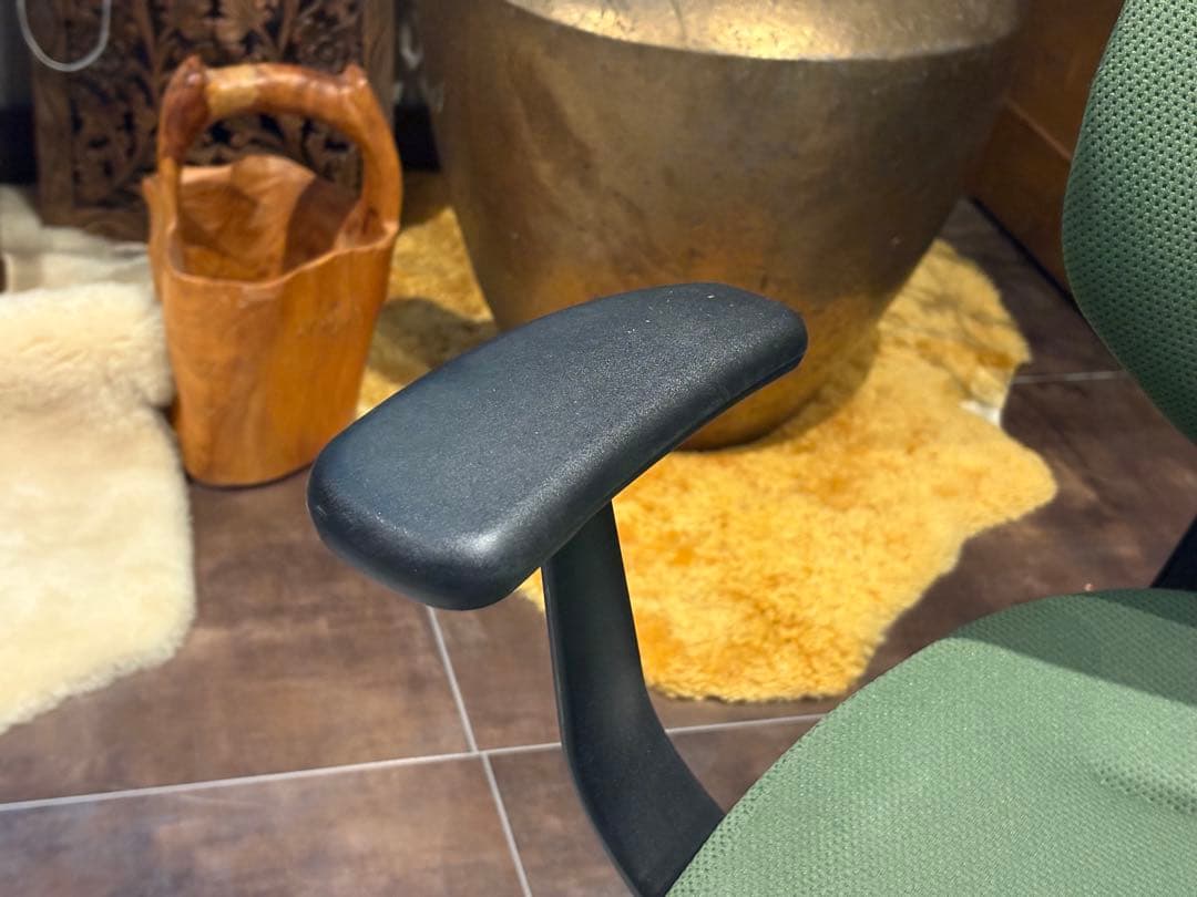 ⑤KOKUYO コクヨ　デスクチェア　オフィスチェア　イングチェア　H