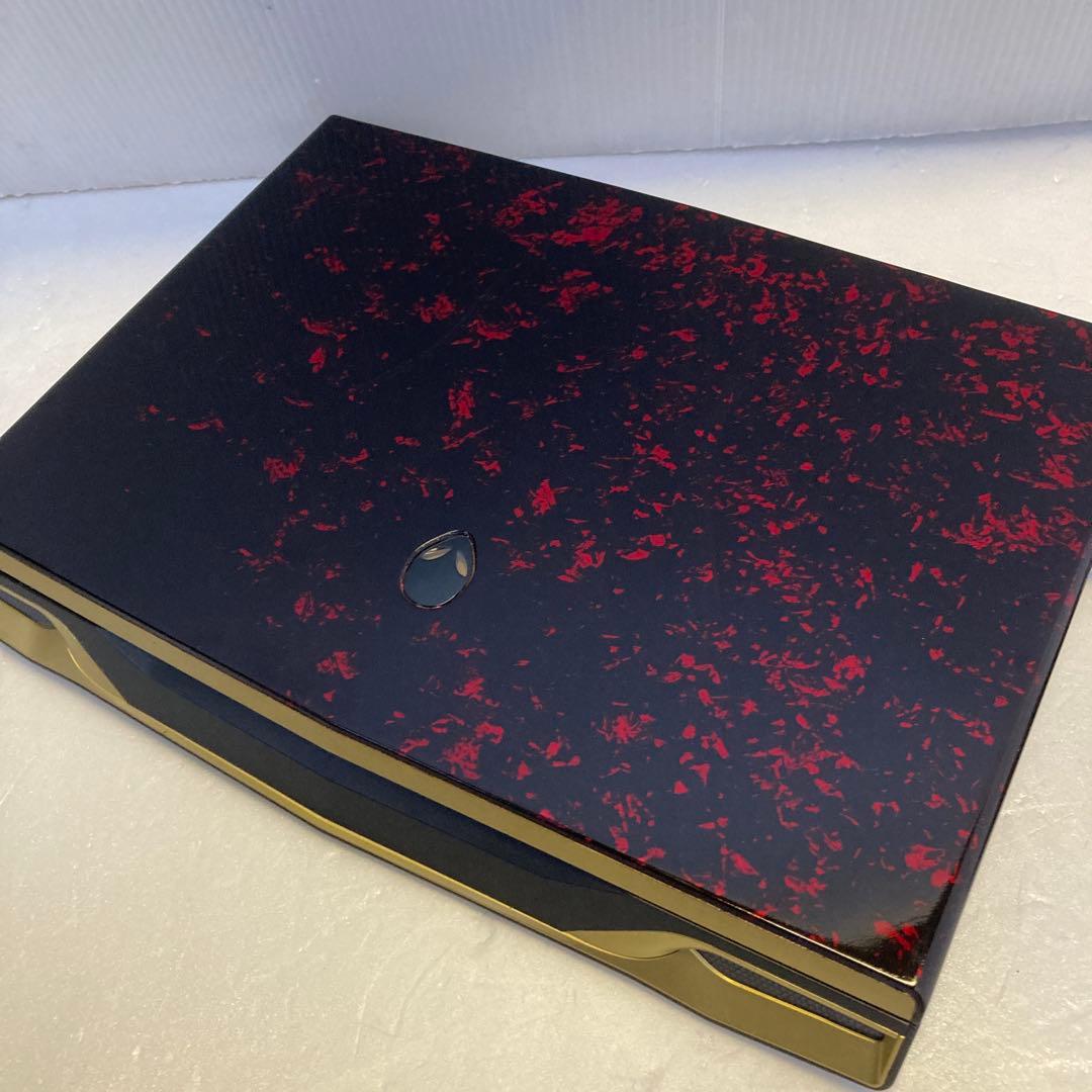 DELL ALIENWARE 14 ノートPC i7　ノートパソコン