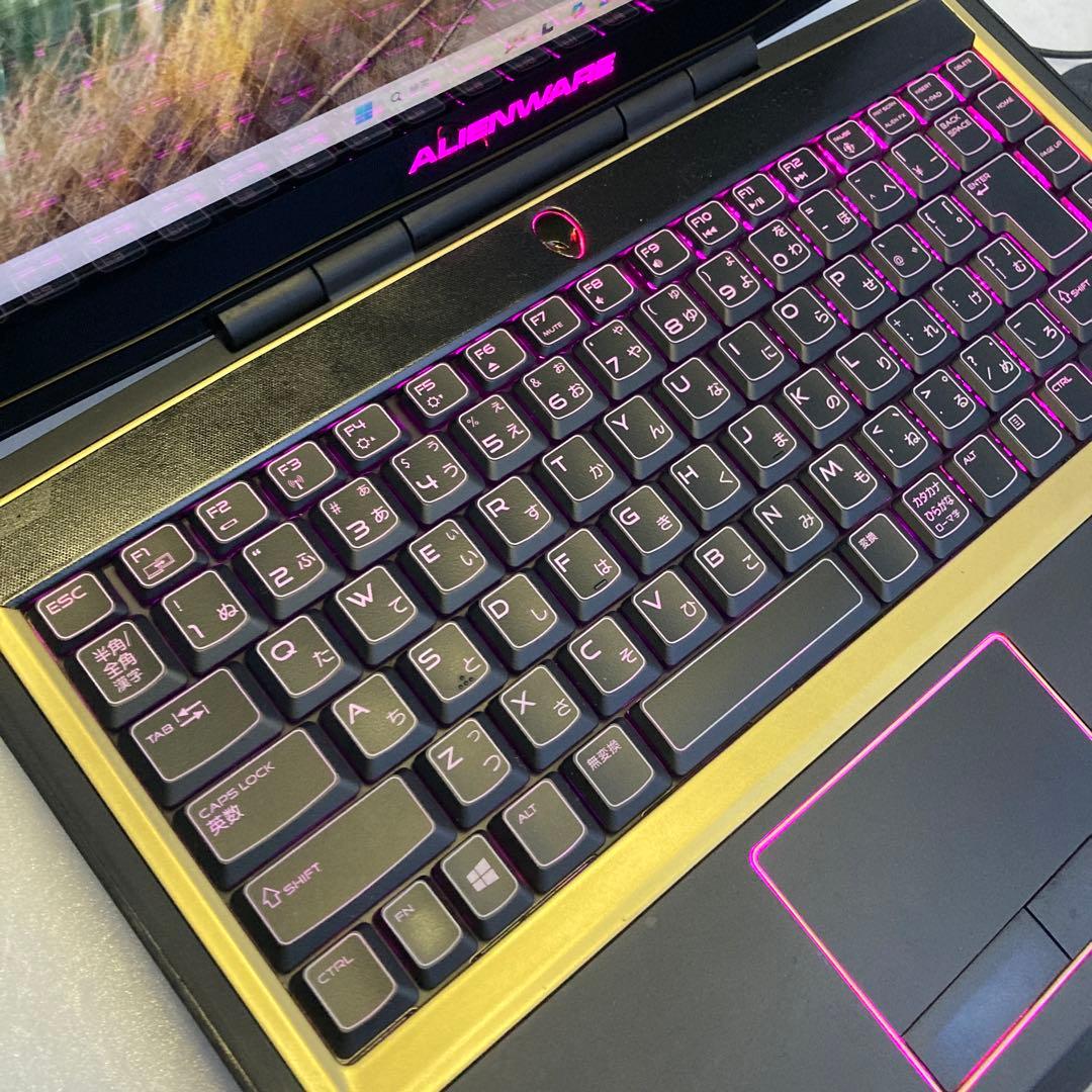 DELL ALIENWARE 14 ノートPC i7　ノートパソコン