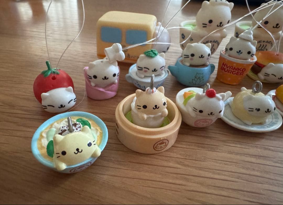 にゃんにゃんにゃんこ　マスコット21個セット