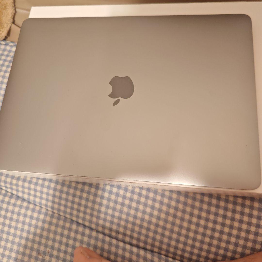 MacBook本体 Apple MacBook Air (M1, 2020)