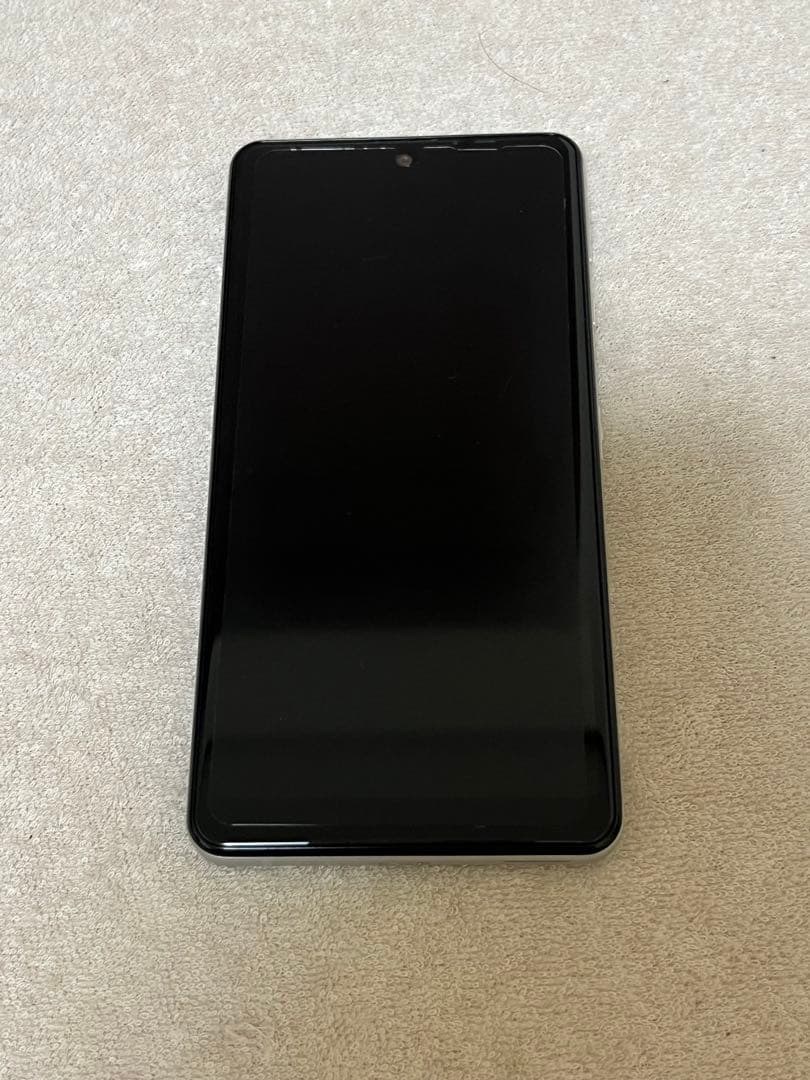 AQUOS sense4 basic SIMフリー