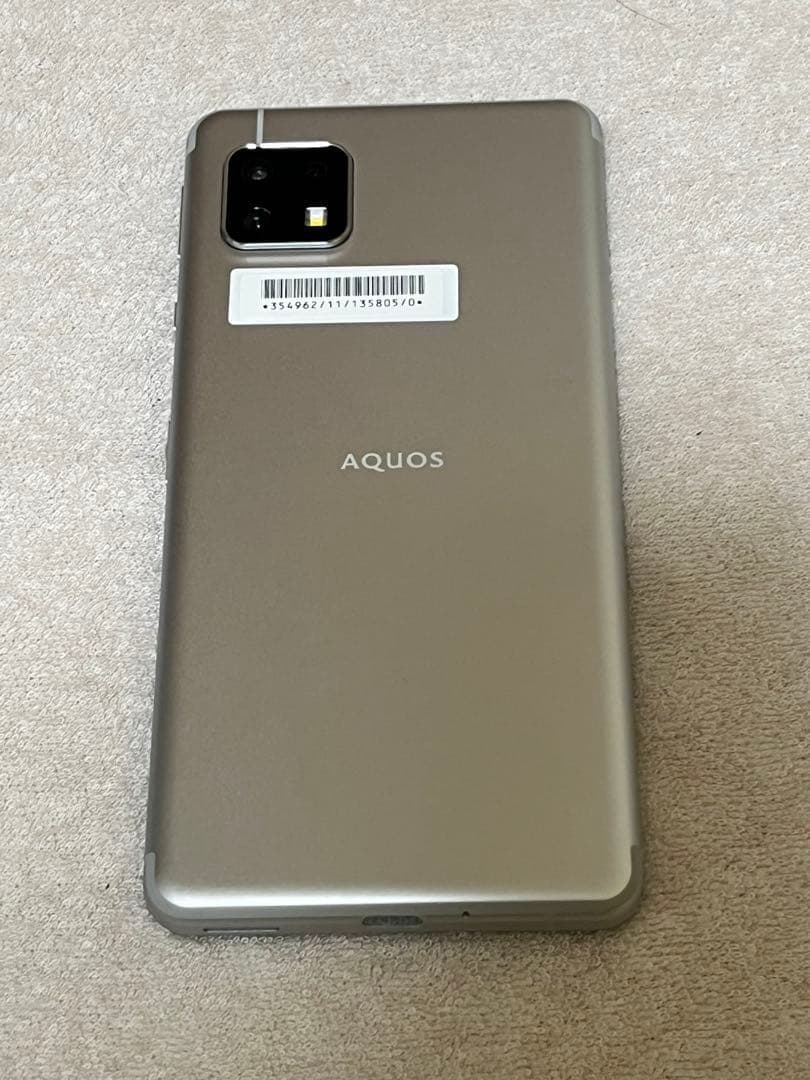 AQUOS sense4 basic SIMフリー