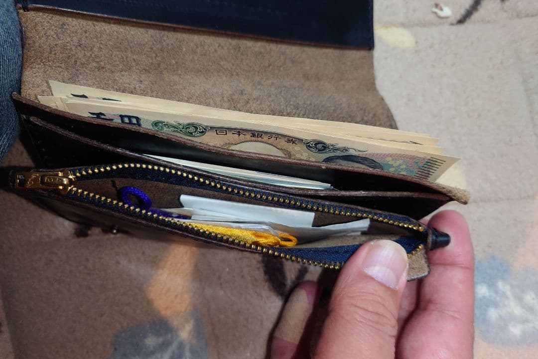 総手縫い ドーナツボタン トラッカーウォレット