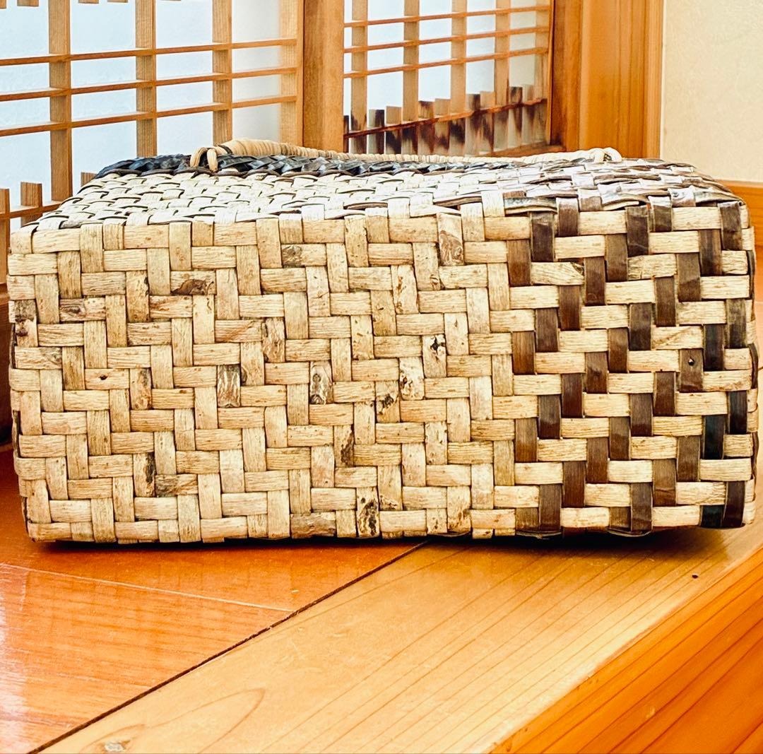 【秋田県産】胡桃かごバッグ（軽量コンパクトサイズ）