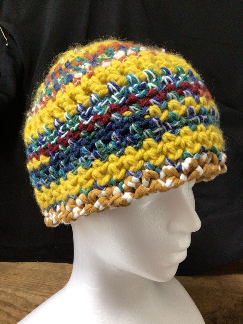 手作りニット帽　ビーニー型　イエロー　ブルー　グリーン　ストライプ　菜の花