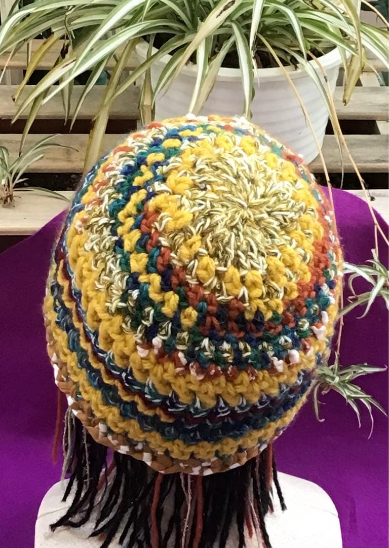 手作りニット帽　ビーニー型　イエロー　ブルー　グリーン　ストライプ　菜の花