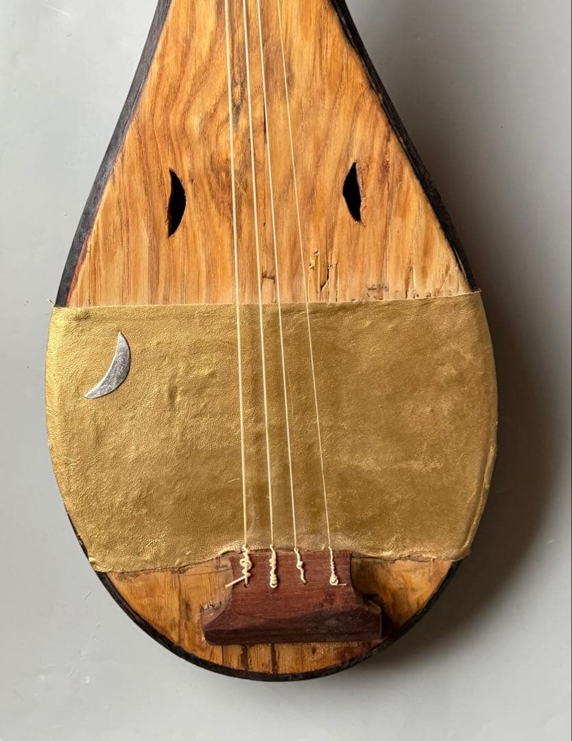 平家琵琶ふう 琵琶 撥付 鹿皮撥皮 半月装飾