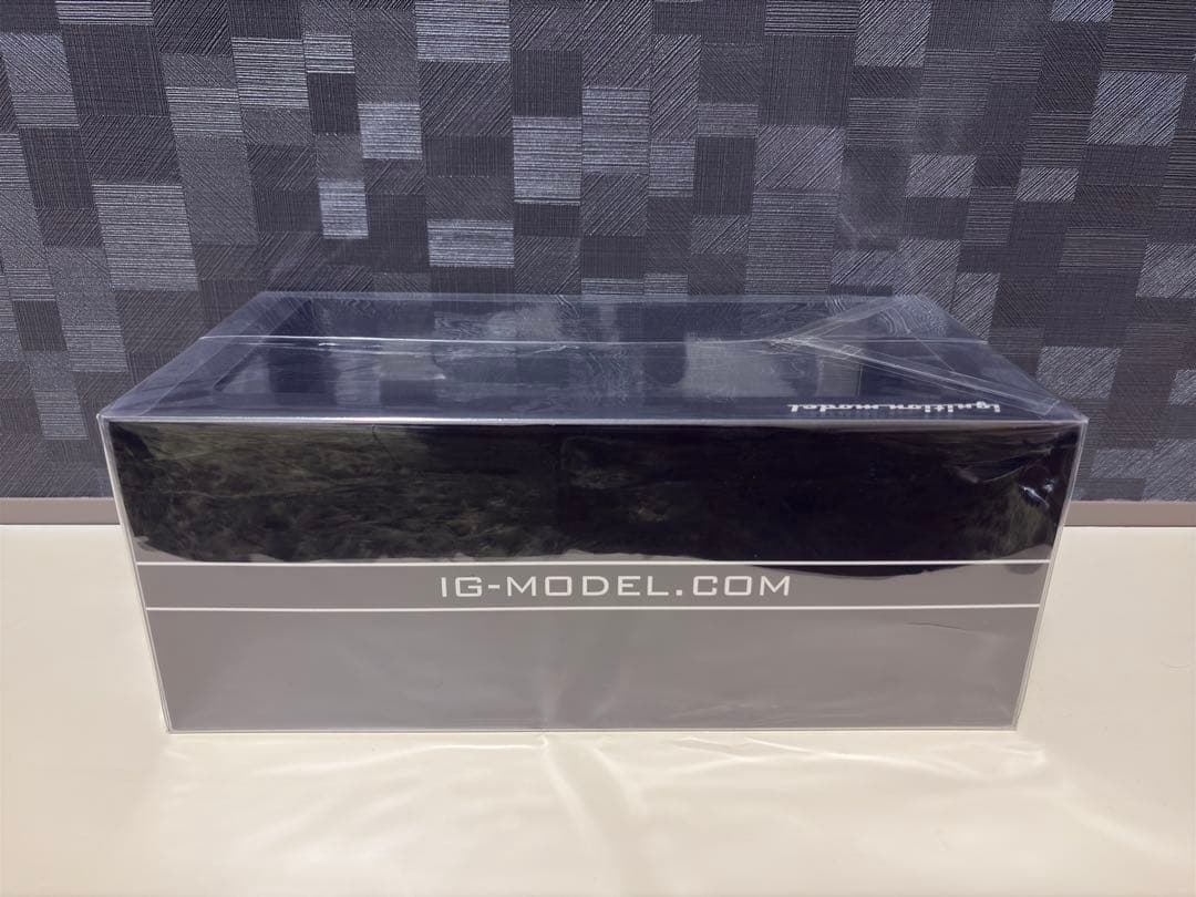 IG1580 1/18 日産 スカイライン 25GT ターボ ER34 ホワイト