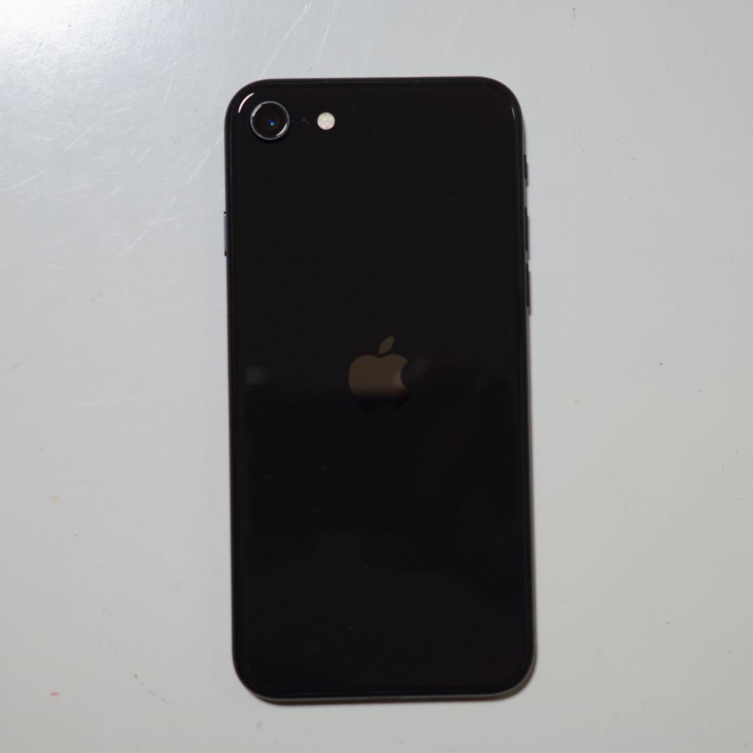 iPhone SE2 第2世代 本体 Black 64GB SIMロックなし