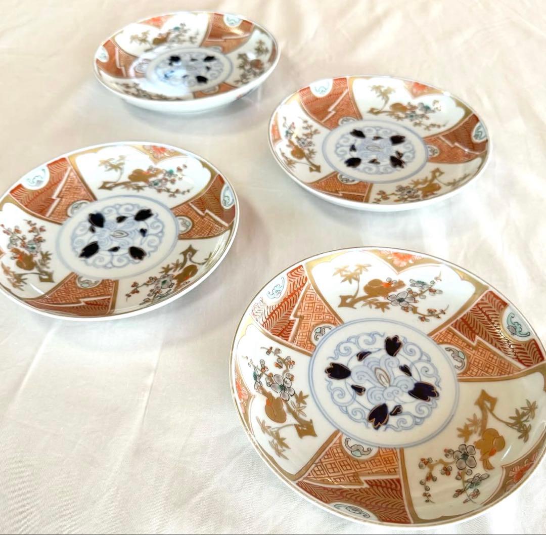 COCO★Style様　ありがとうございます。 骨董皿　伊万里焼　唐草花鳥文