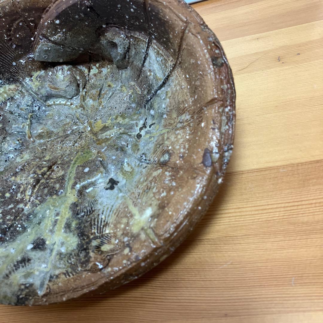 琉球　沖縄　当真裕爾作　貝型の皿　ヤチムン　やちむん　珍品　希少 ニュウ有