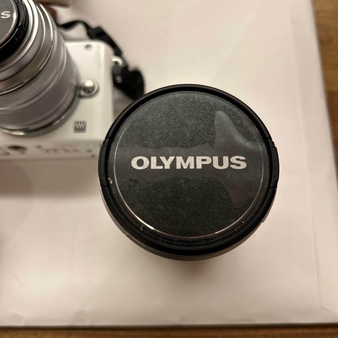OLYMPUS E-PL3 ホワイト デジタル一眼レフ　レンズ2個付き
