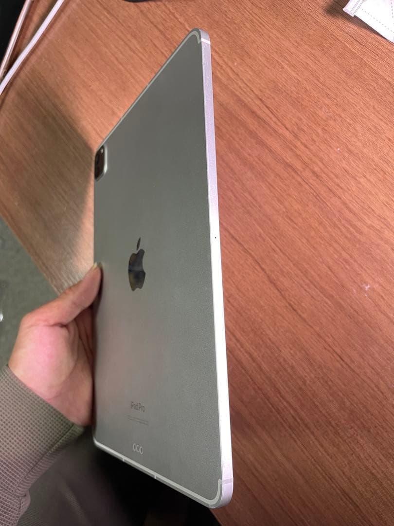 iPad Pro 11インチ 第4世代 Wi-Fi+Cellular