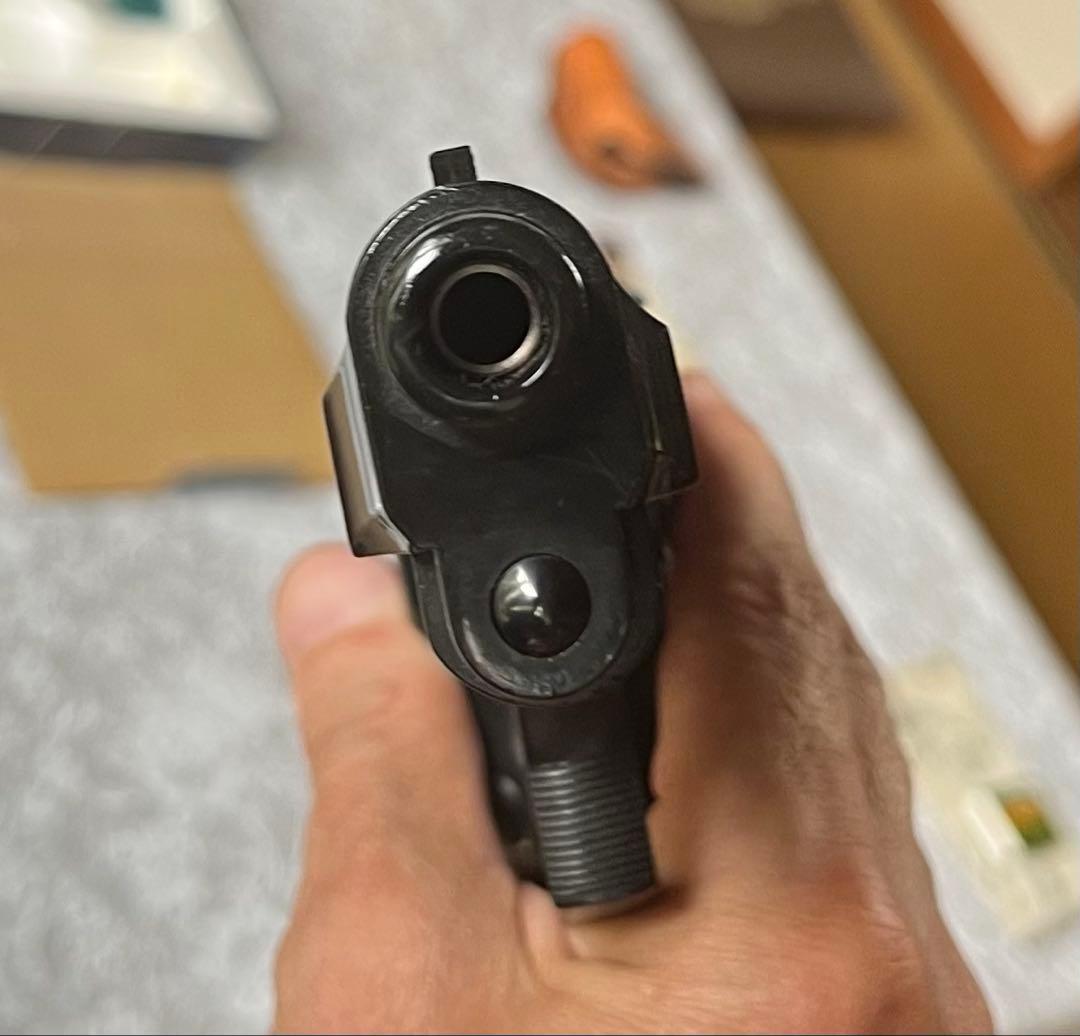 WESTERN ARMS M92FS ブローバックガスガン➕本革ホルスター