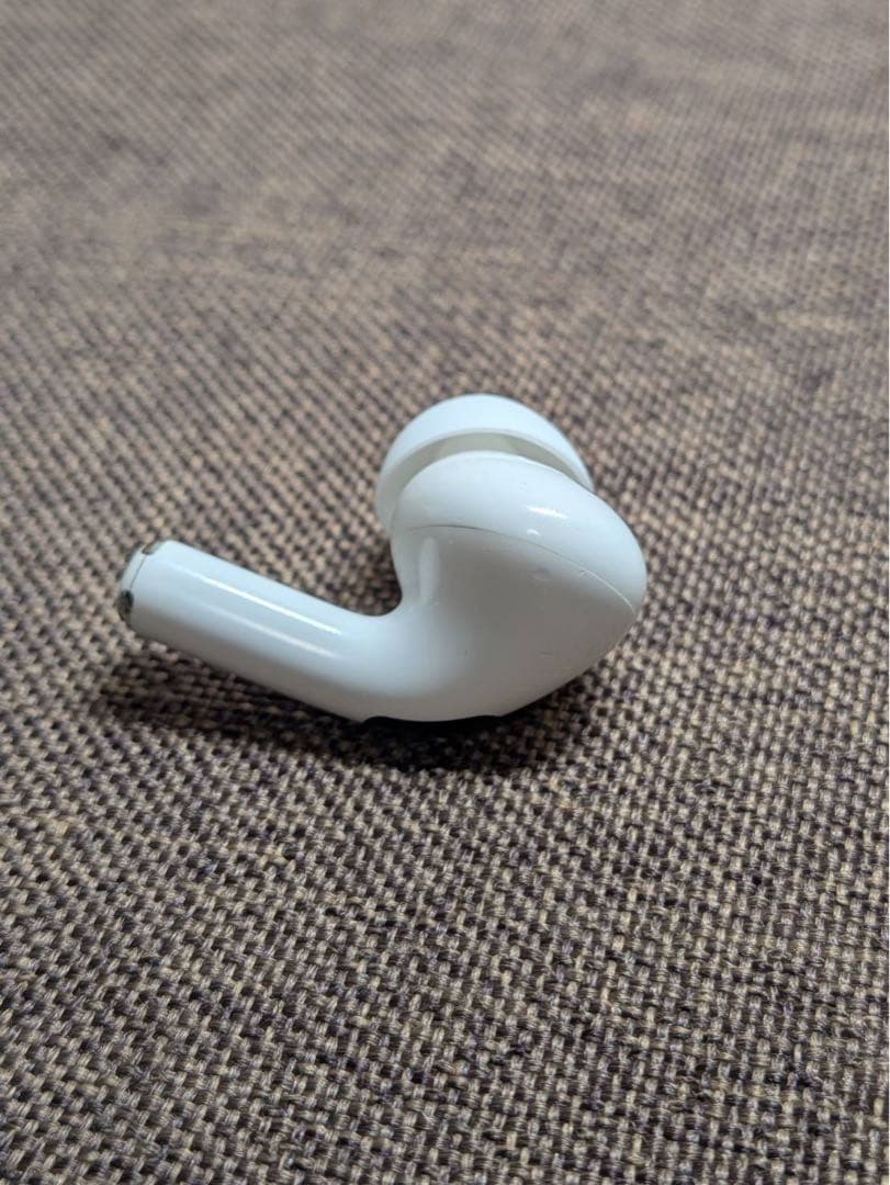 右耳 Apple AirPods Pro 第2世代 正規品 片耳1048