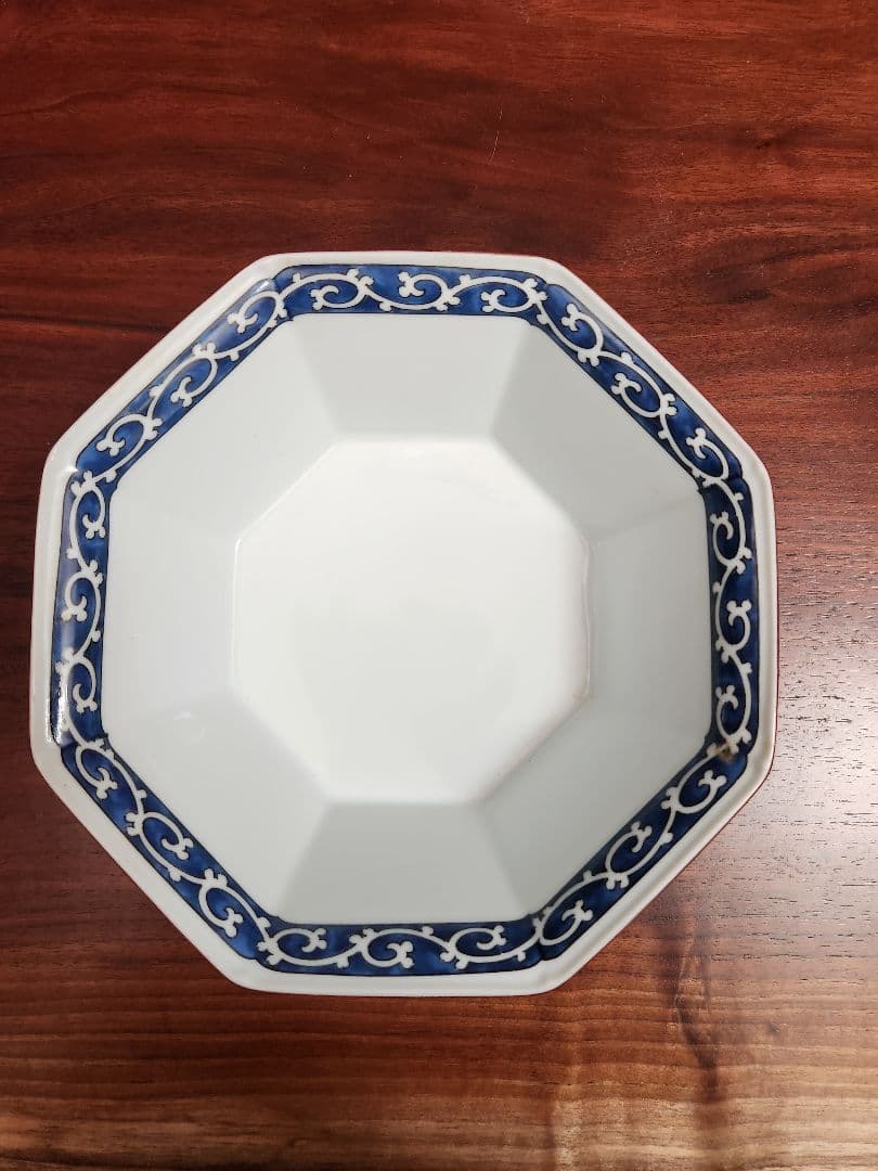 第壱陶器　黄地花鳥図　八角形 　盛鉢