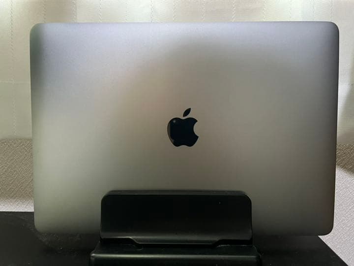 MacBook Pro 13-inchi,2017（スペースグレー）