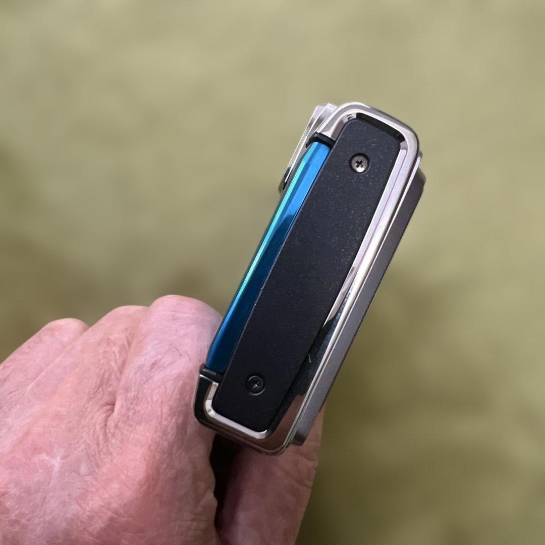 防水、タフネスカメラですOLYMPUS μ Tough コンパクトデジタルカメラ