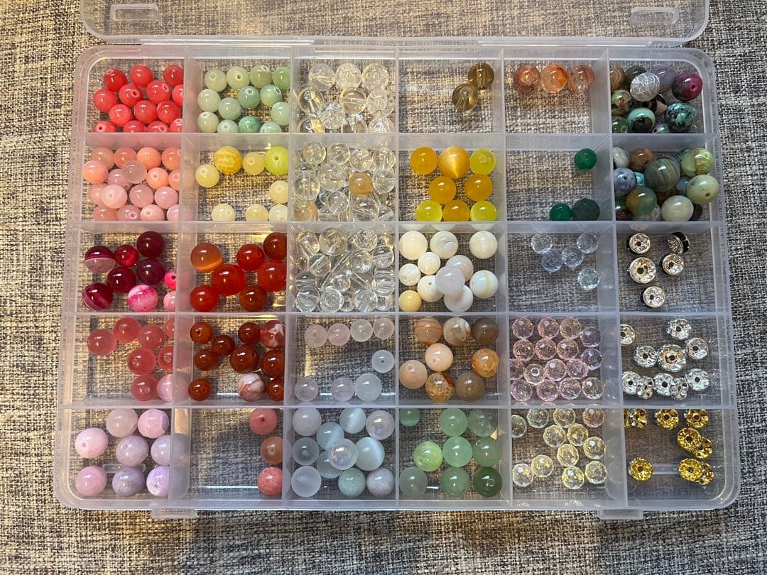 天然石、ビーズ約500粒まとめ売り、タイガーアイ、ターコイズ等