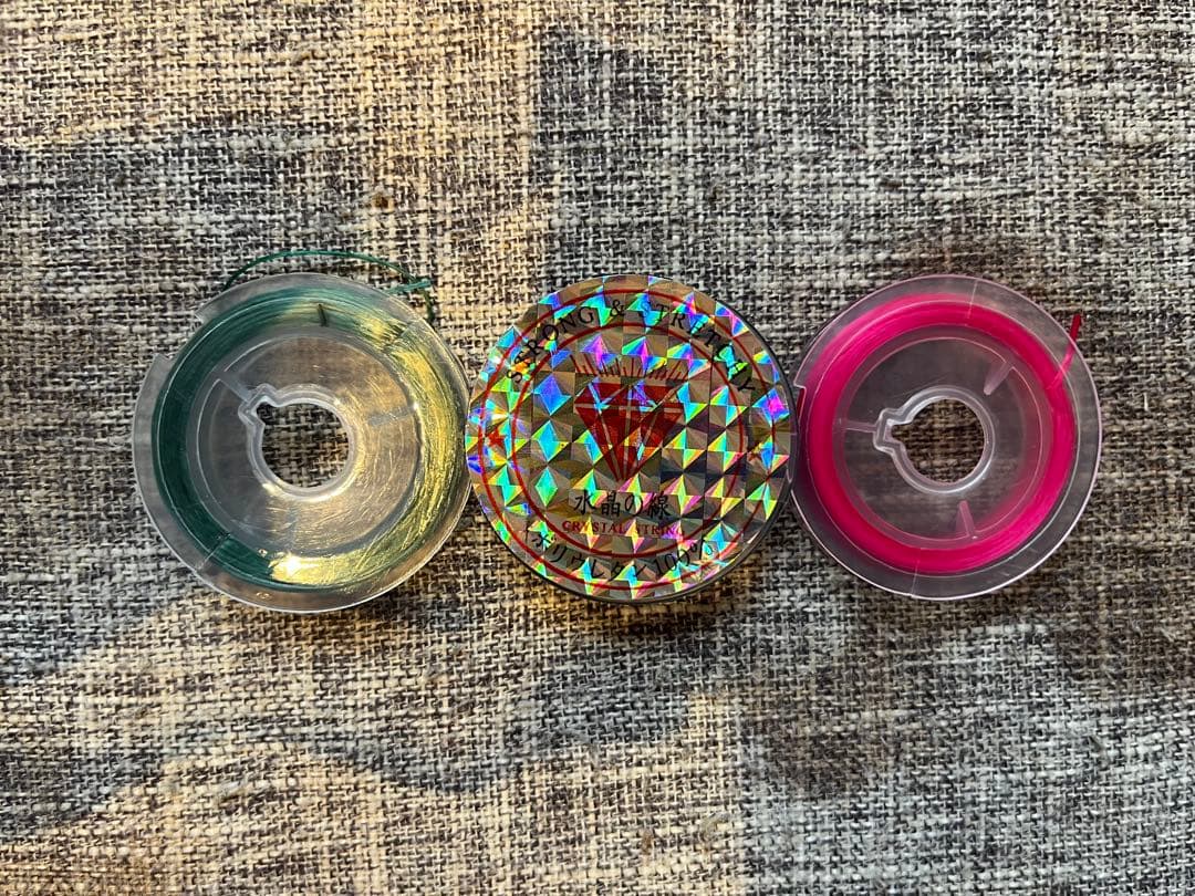 天然石、ビーズ約500粒まとめ売り、タイガーアイ、ターコイズ等