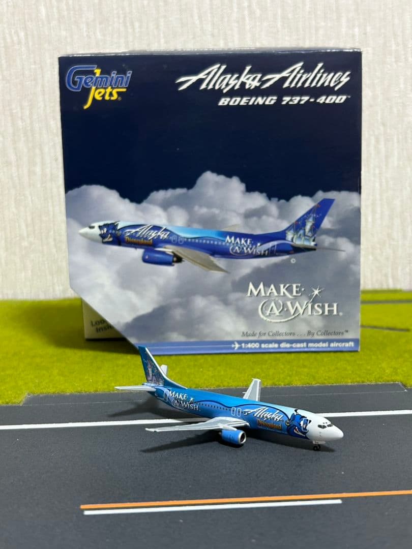 アラスカ航空 アラジン特別塗装機737-400 Make A Wish ジーニー