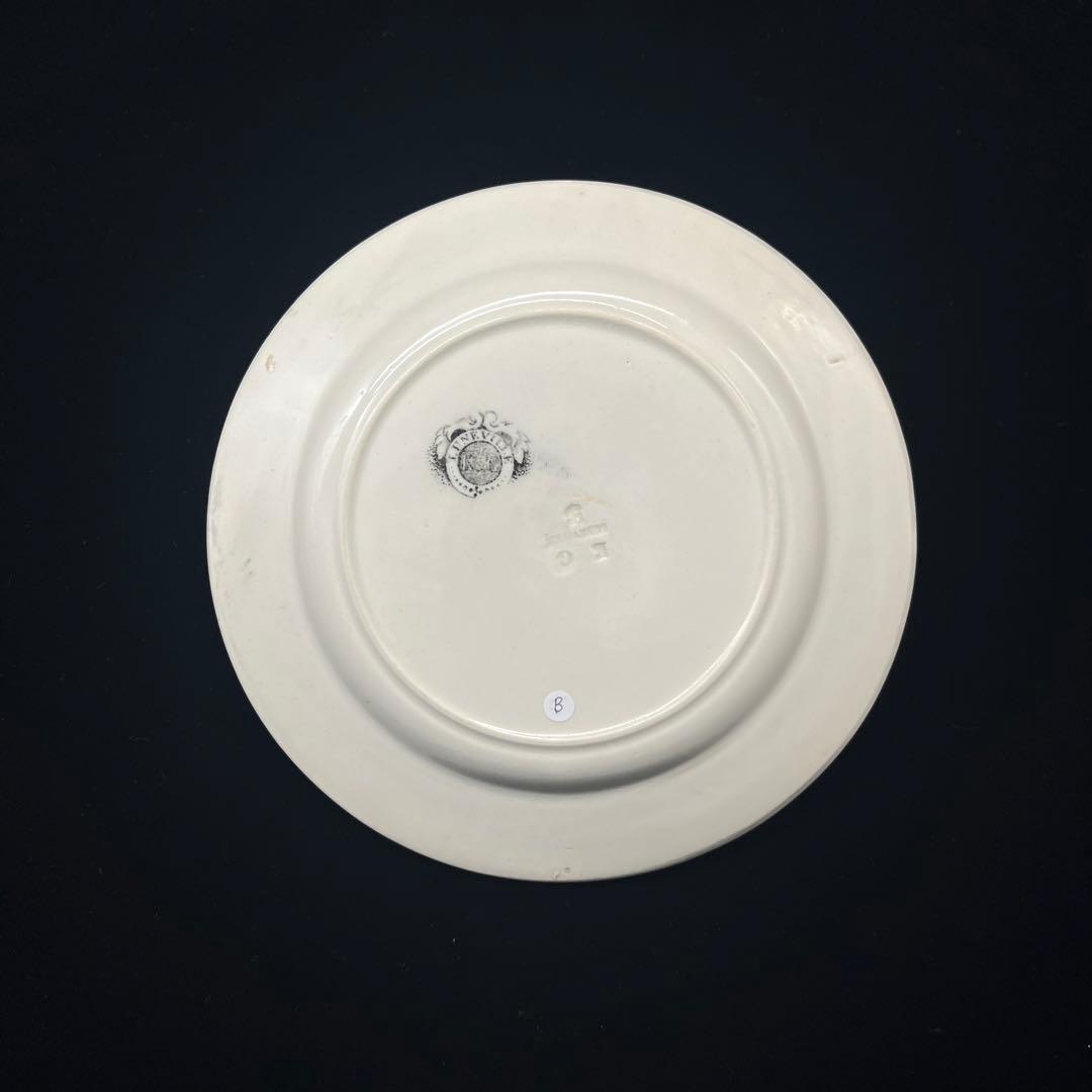 フランスアンティーク皿 リュネヴィル グリザイユ 「川辺のひととき」 【B】