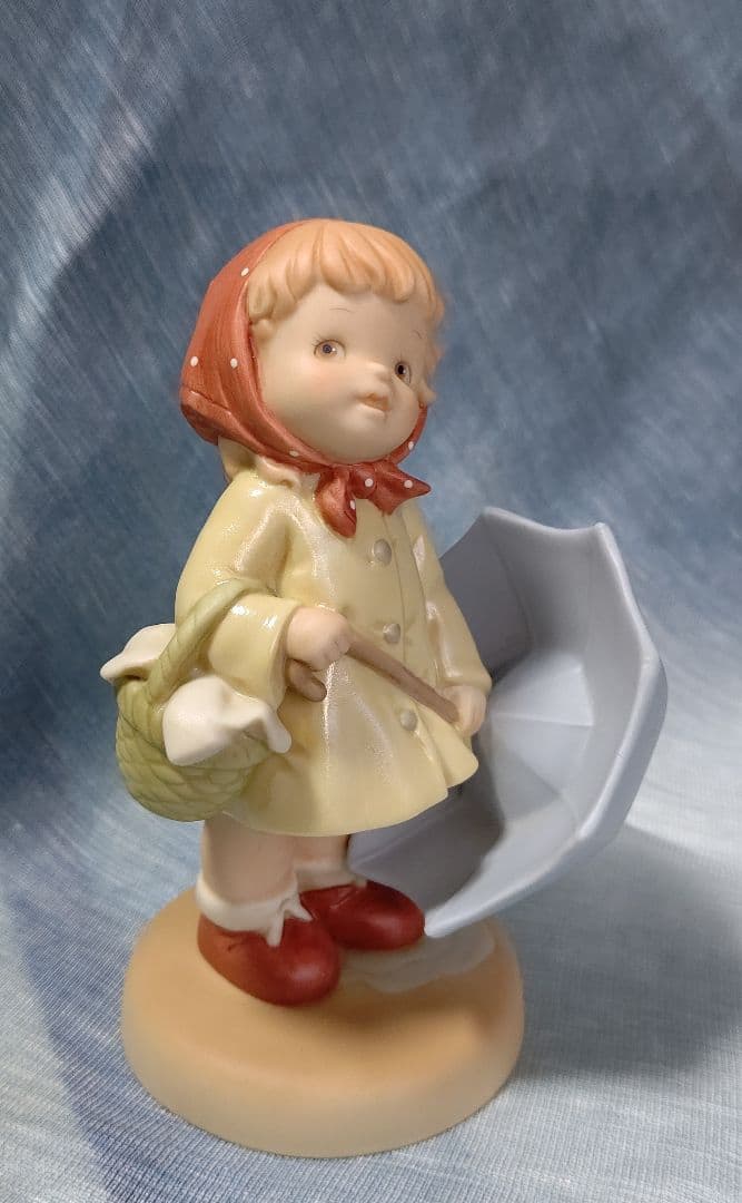 マーベル ルーシー アトウェル \" 雨上がりには いつも虹がかかります \"