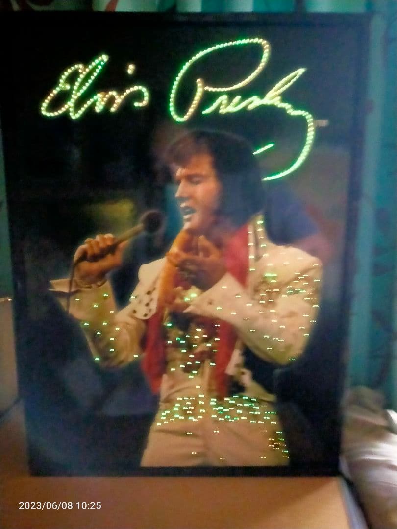 エルビス・プレスリーネオン