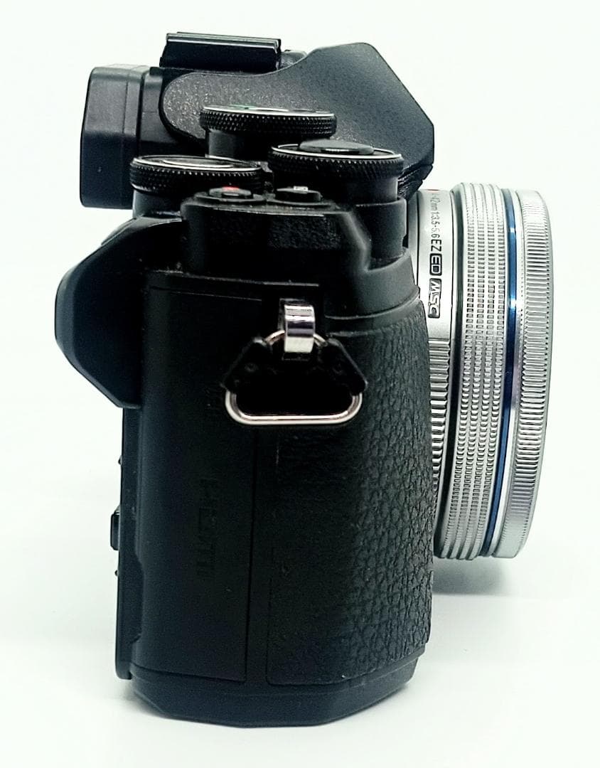 デジタルカメラ OLYMPUS OM-D E-M10 MarkIII Black 14-42mm